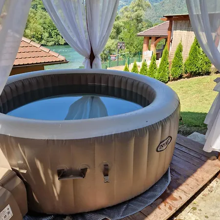 Vikendica Brvnara Maljkovic Drina Gvozdac