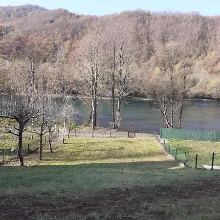 Brvnara Maljkovic Drina Vikendica